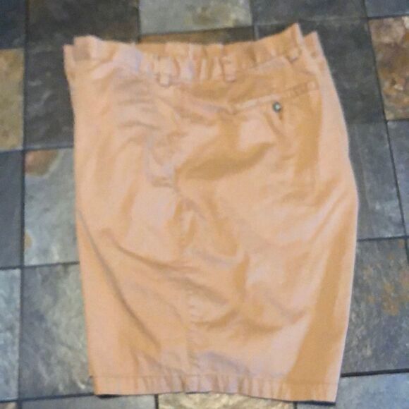 St John’s Bay Men’s Tan Chino Shorts size 50 - Picture 3 of 8